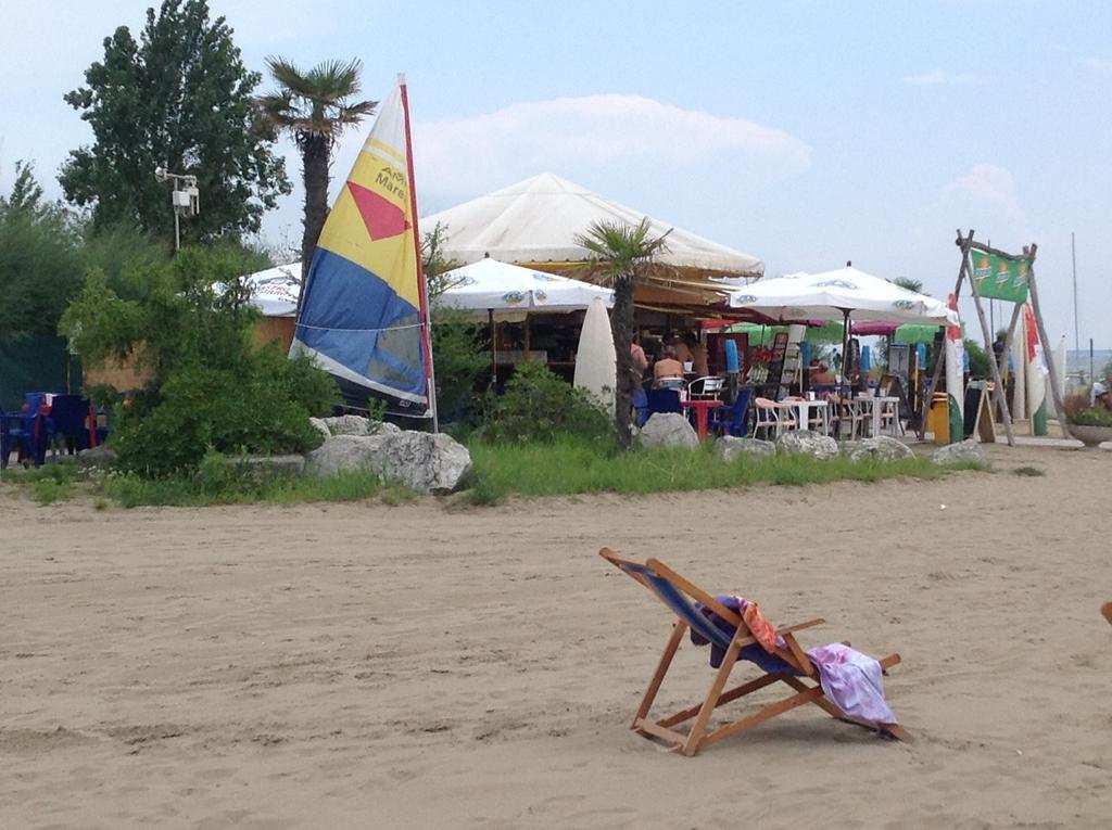 Hotel Villa Tiziana Lido di Venezia Bagian luar foto