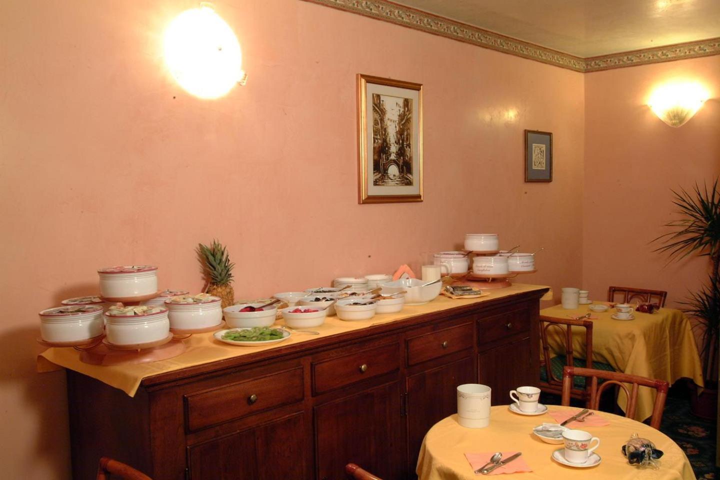 Hotel Villa Tiziana Lido di Venezia Bagian luar foto