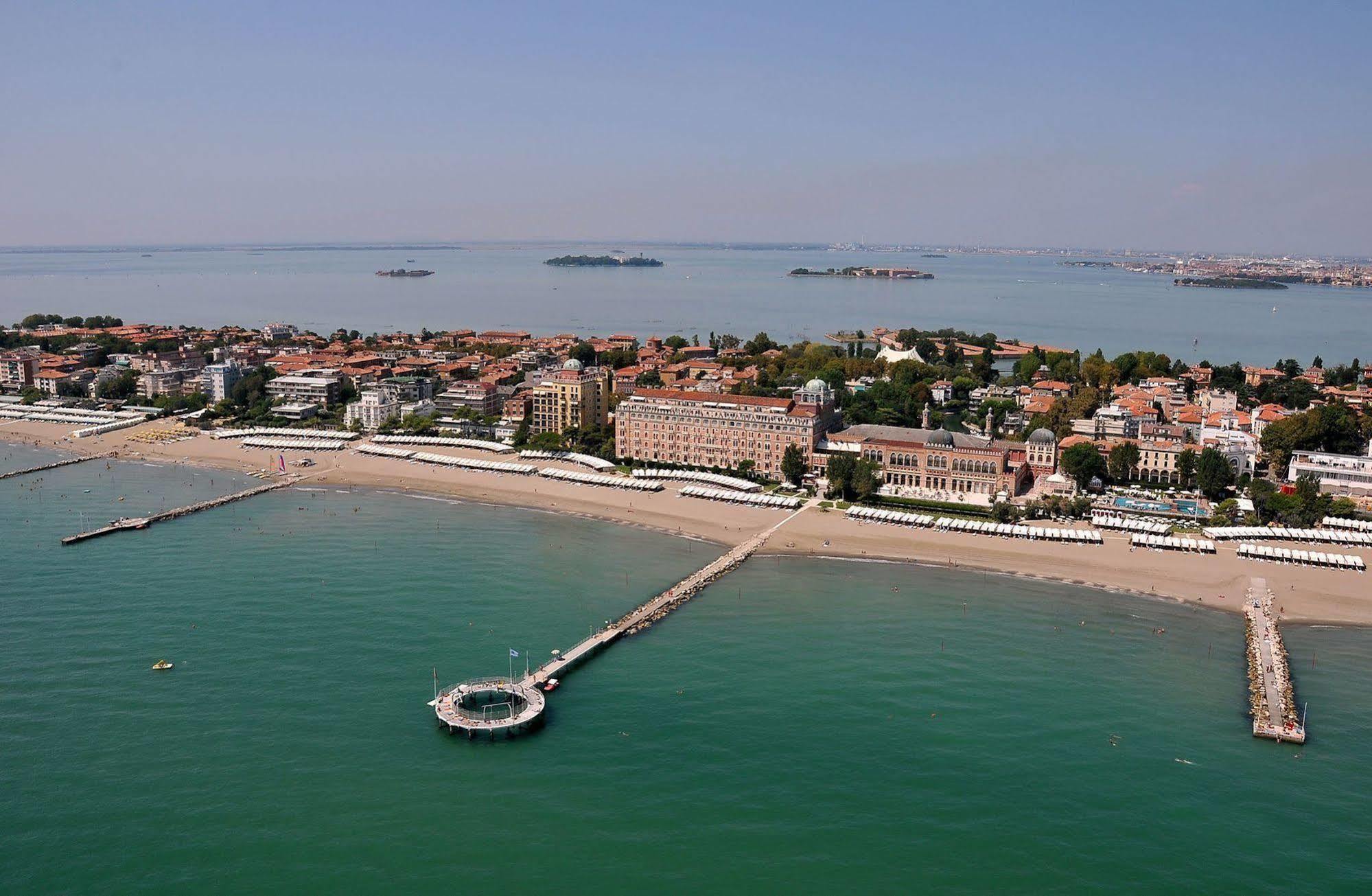 Hotel Villa Tiziana Lido di Venezia Bagian luar foto